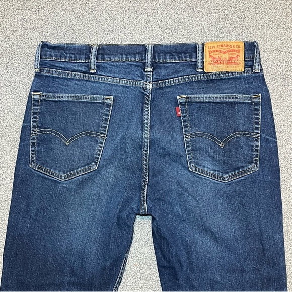 Levis 514 Jeans Mens Size 36X28 Blue Medium Wash Denim Straight Fit - Picture 10 of 11